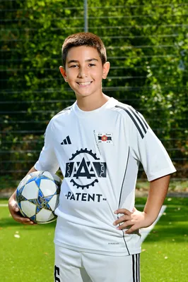 Yasin Eser