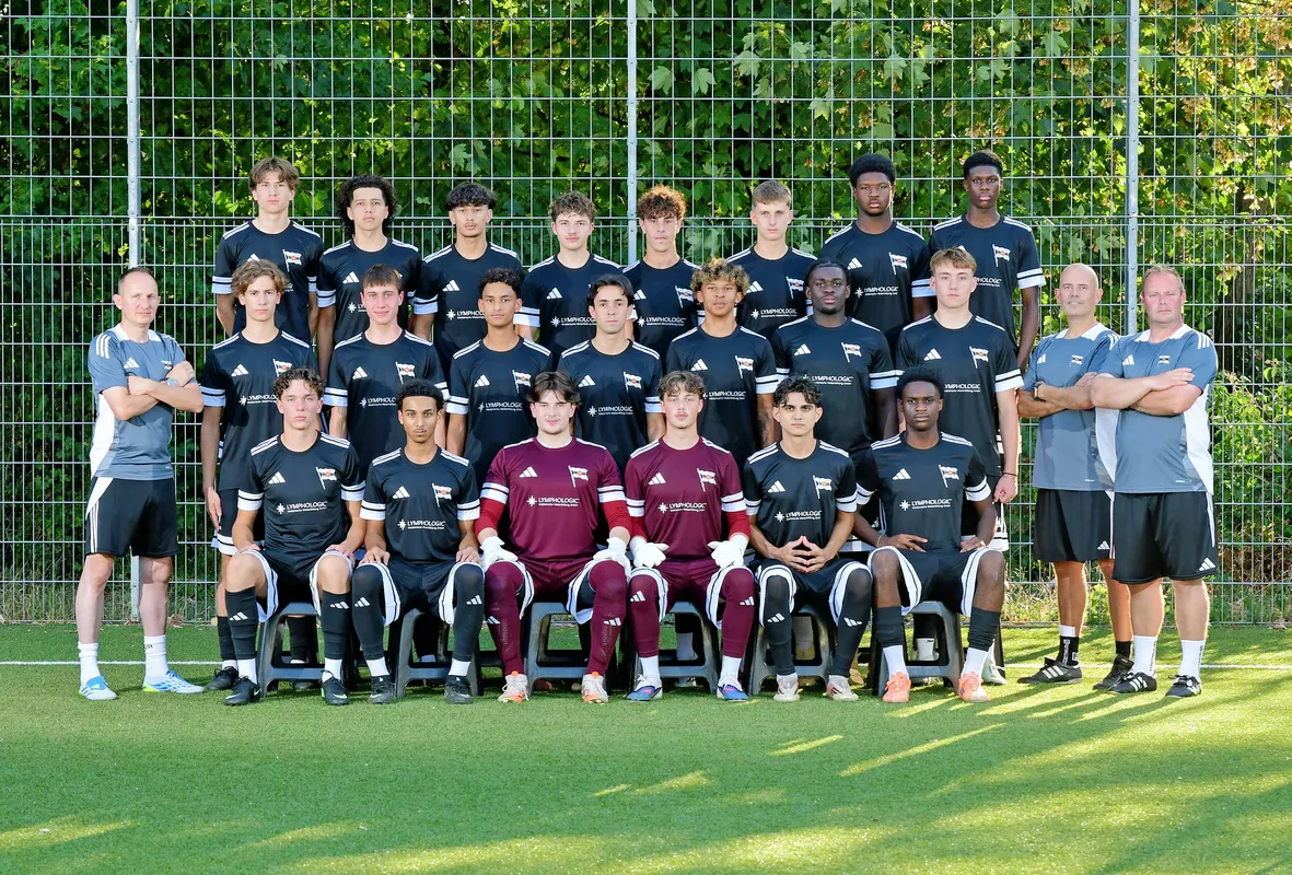 U19